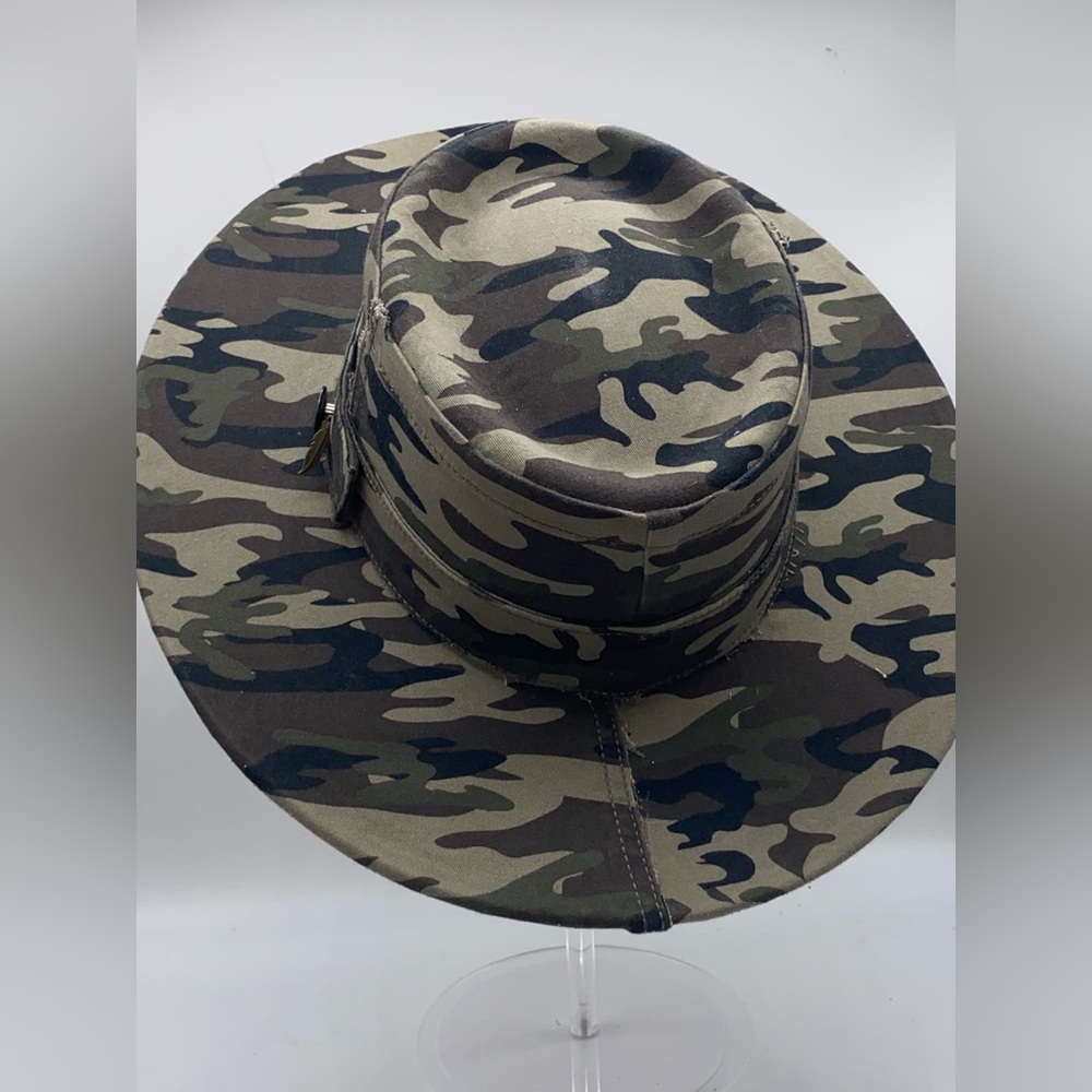 Nam by The Chapeauholic